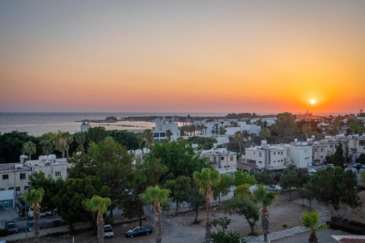 Aparthotel The Palmiers Pafos Zewnętrze zdjęcie
