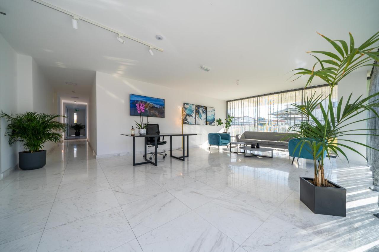 Aparthotel The Palmiers Pafos Zewnętrze zdjęcie
